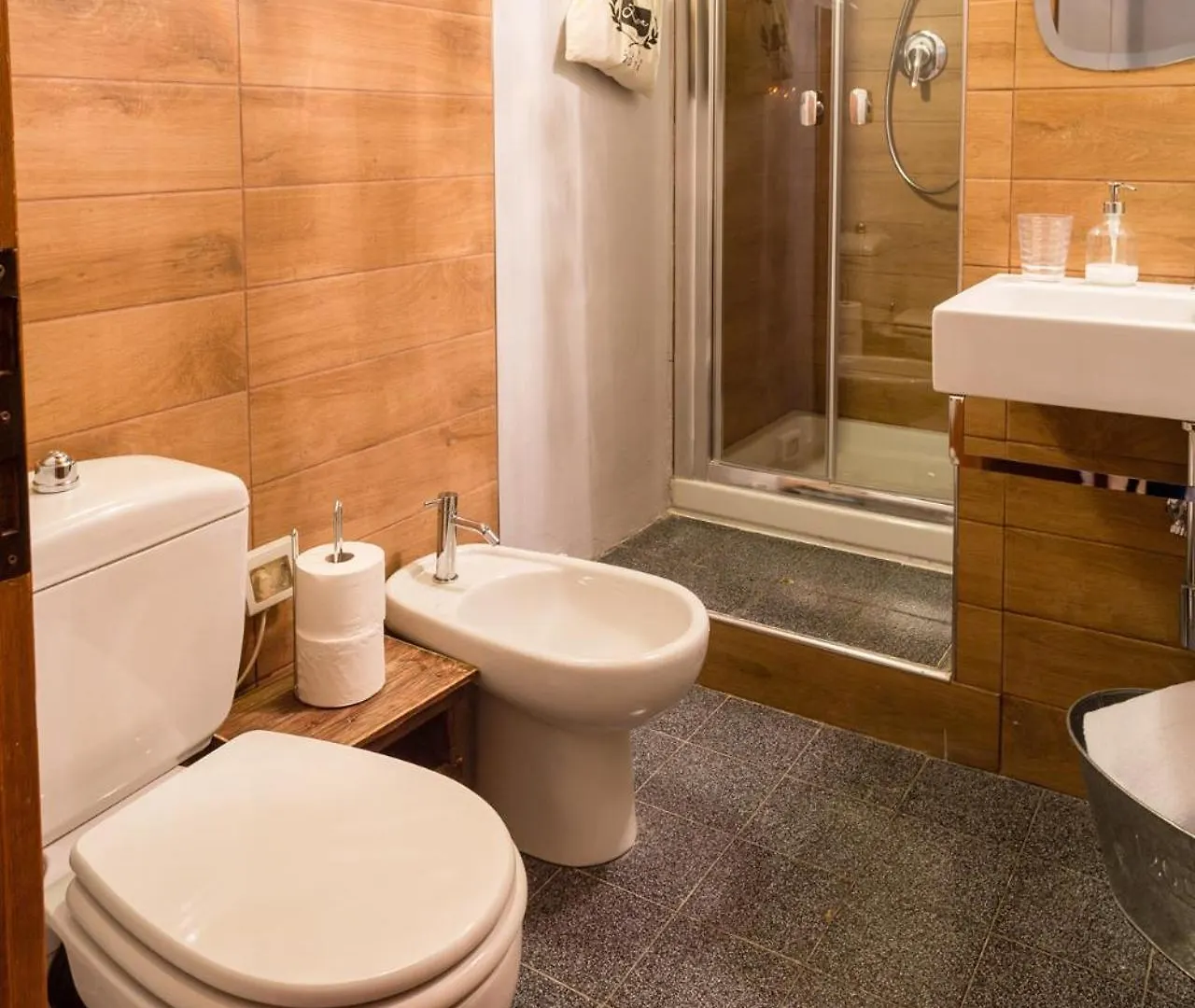 San Frediano Charming Apartment Florence