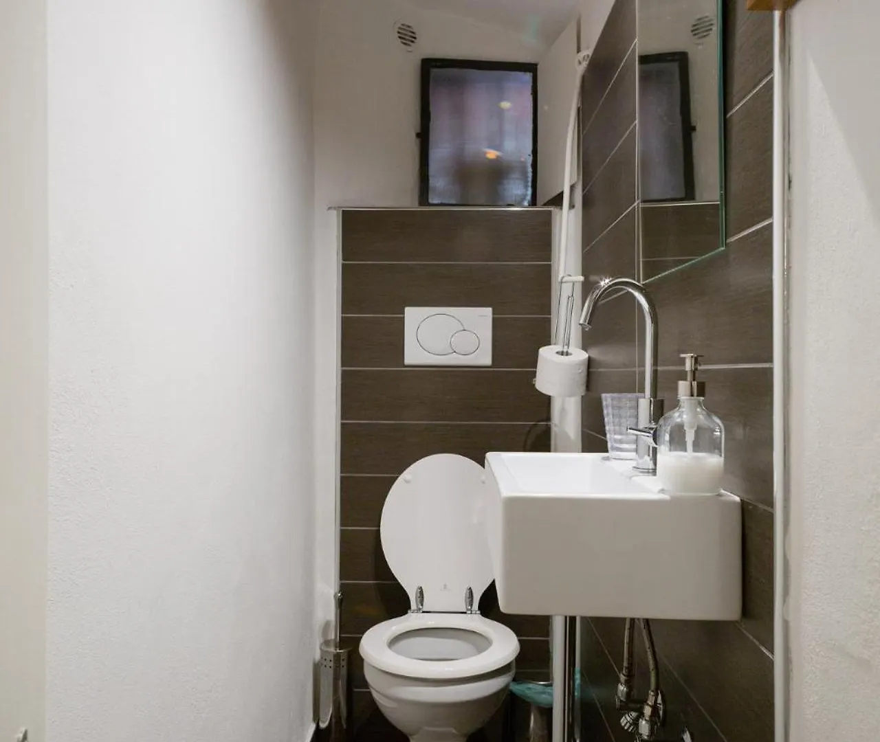 San Frediano Charming Apartment Florence Italy