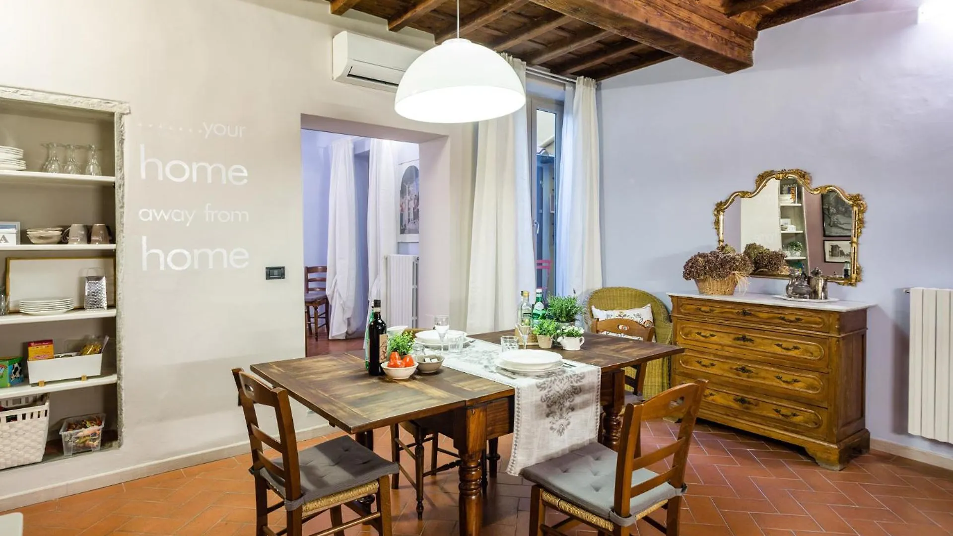 San Frediano Charming Apartment Firenze 0*,